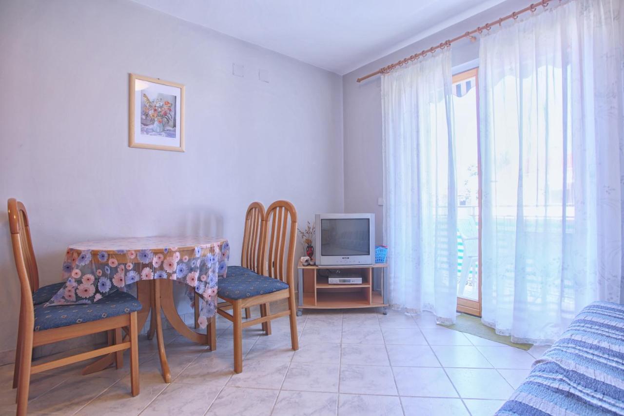 Mladen Appartement Medulin Buitenkant foto